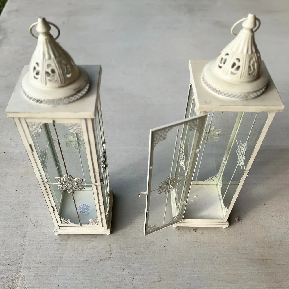 Rustic Ivory Distessed Lantern